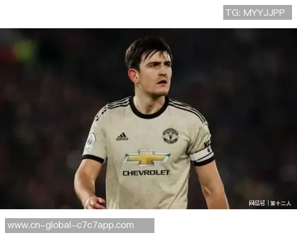 正眼看球 - 才执教了3场竞赛，他已沦为笑柄